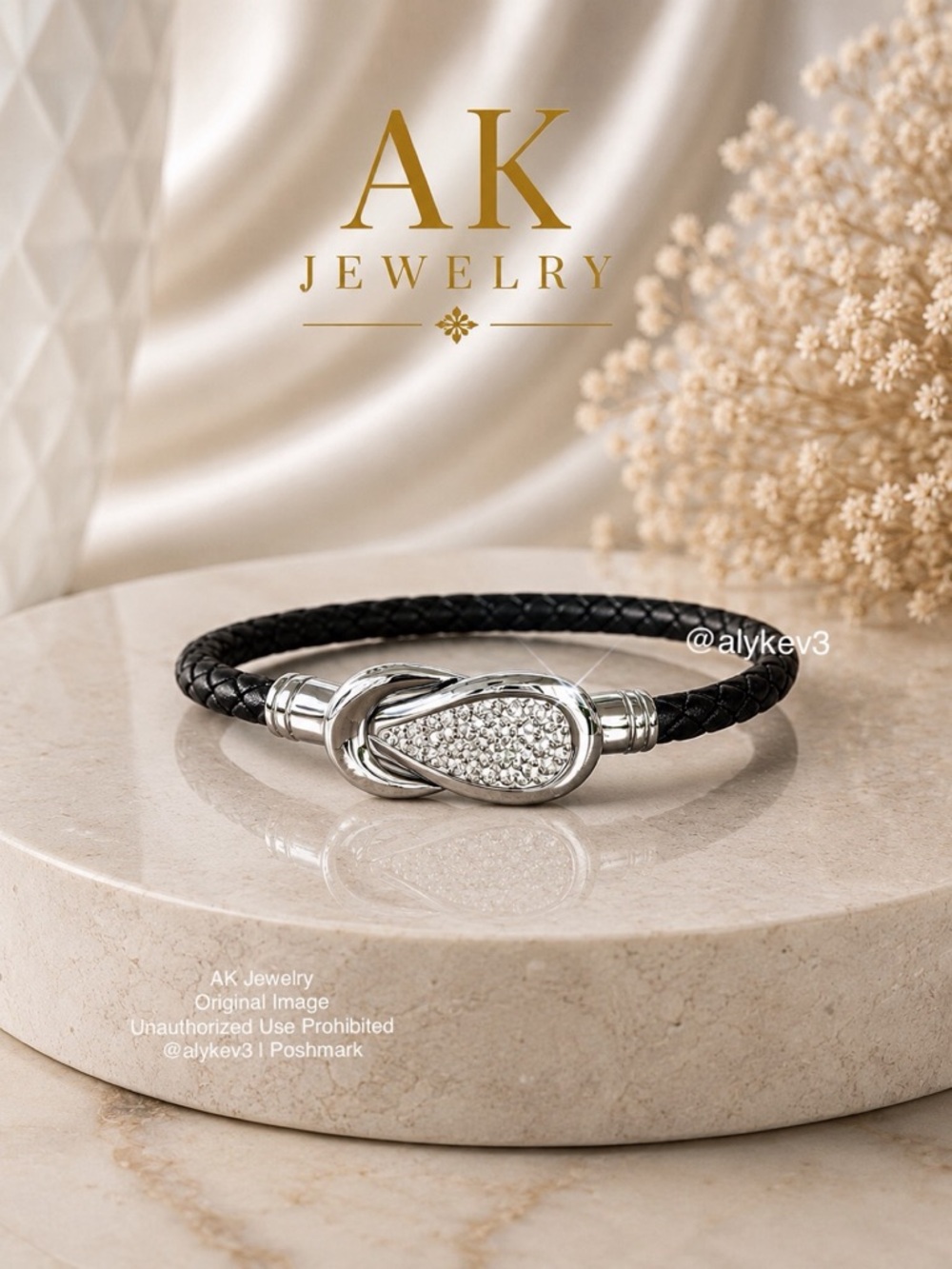 💎LUXURY Black Braided Leather Bracelet with Pavé Crystal Magnetic Clasp